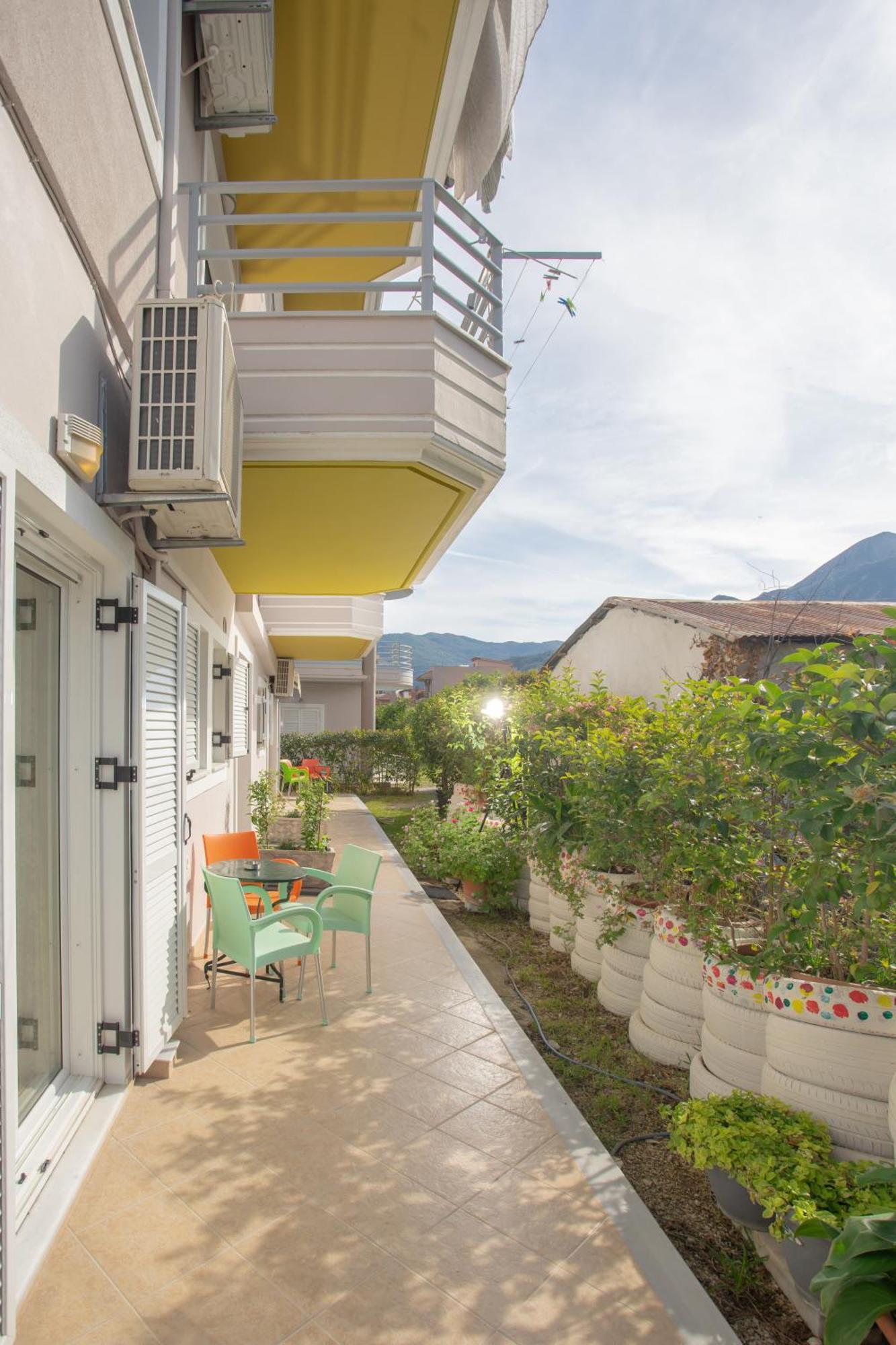 Dimitra's Nydri (Lefkada)